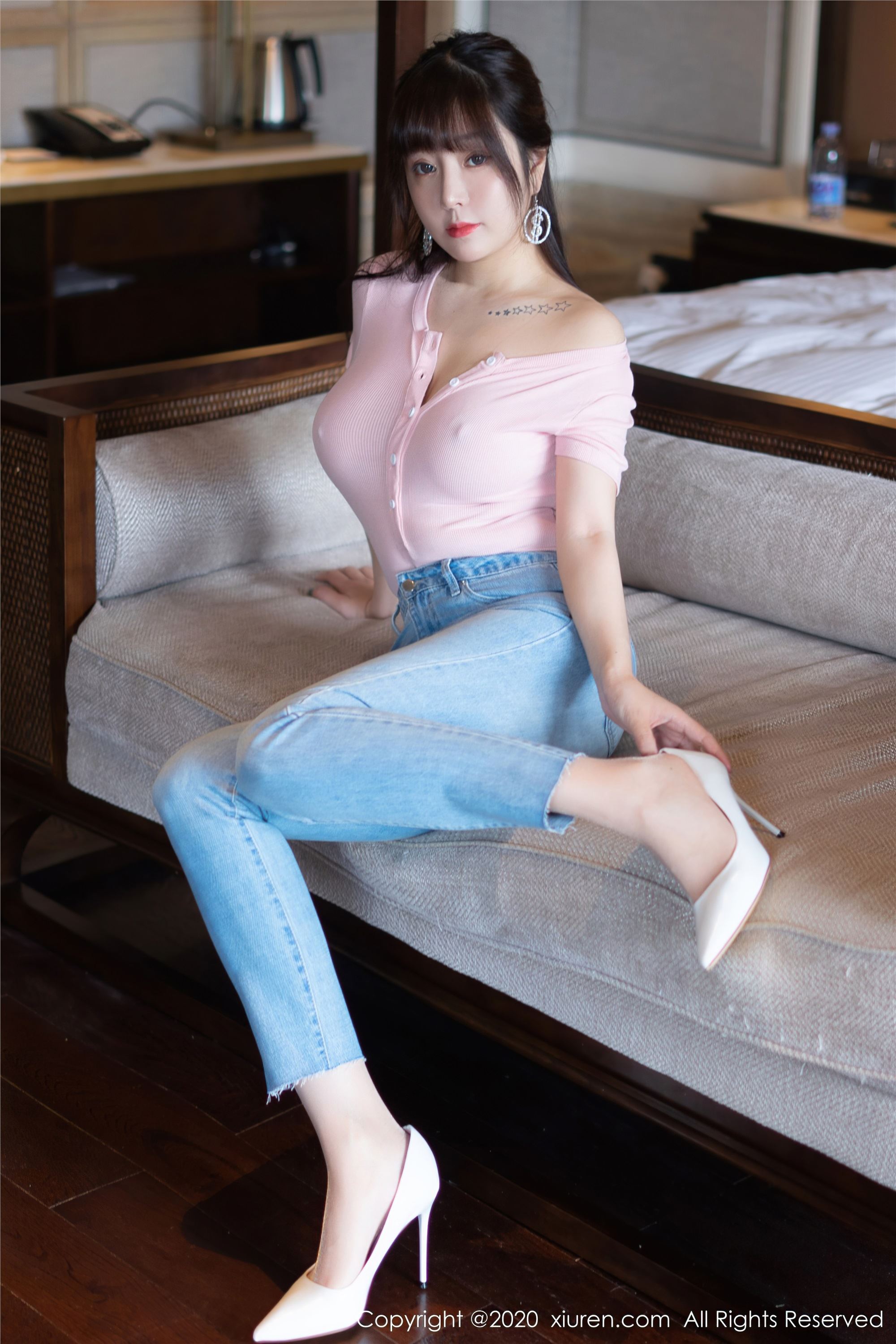 秀人网美媛馆 2020-09-07 Vol.2536 王雨纯